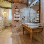 Panoramic Cave فندق 3*