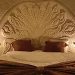 فندق Panoramic Cave 3*