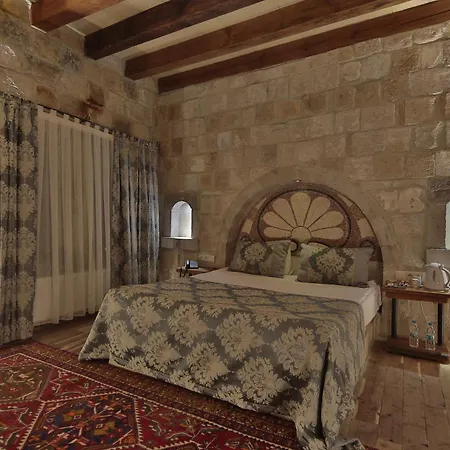 Hotel Panoramic Cave 3*