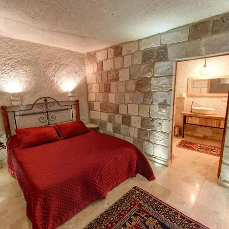 Hotel Panoramic Cave 2*