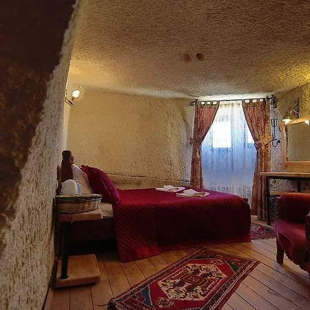 Panoramic Cave מלון