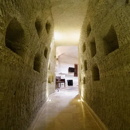 Panoramic Cave 2*