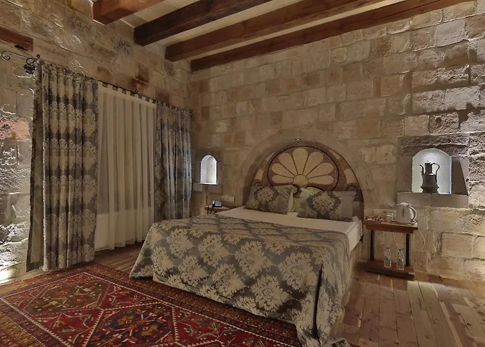 Hotel Panoramic Cave 3*