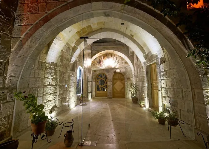 Hotel Panoramic Cave